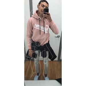 Meet your Posher, Omar